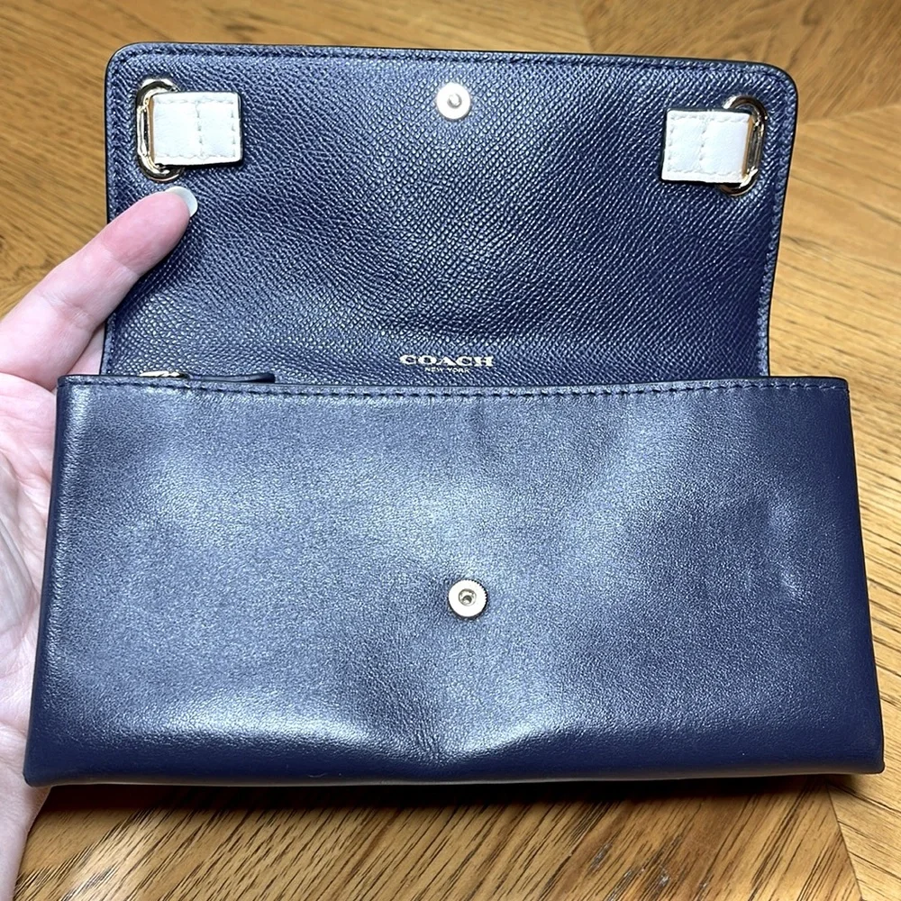 RARE COACH BLAKE WALLET IN QUILTED COLORBLOCK LEATHER - Picture 8 of 16